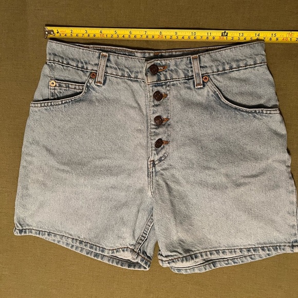 VTG 80s Levis 950 Button High Waist Shorts Sz 6 - Picture 8 of 8